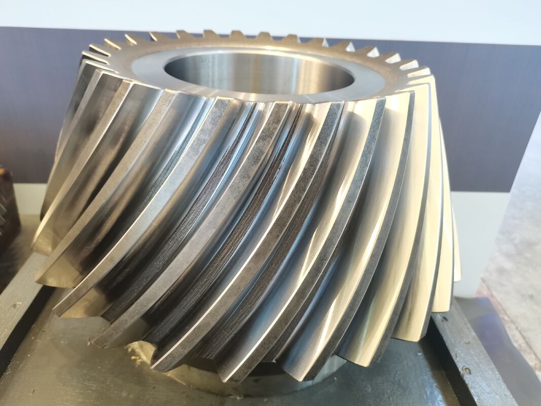 Yüksek hassasiyetli 20CrMnTi Spiral Bevel Gear Set ile 3 Inch Pitch Diameter Transmission Box için