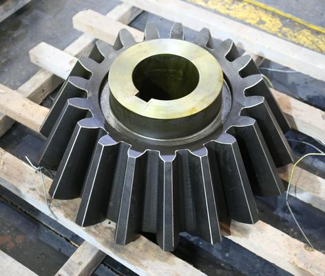 Farklı Endüstri Makineleri için Özel Bevel Pinion Gear Yüksek Sertlik